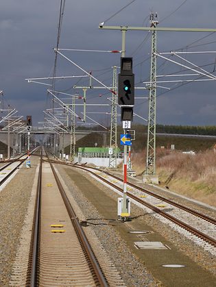 231009_Infrago_Stageteaser_144_DPI_V2_Blur