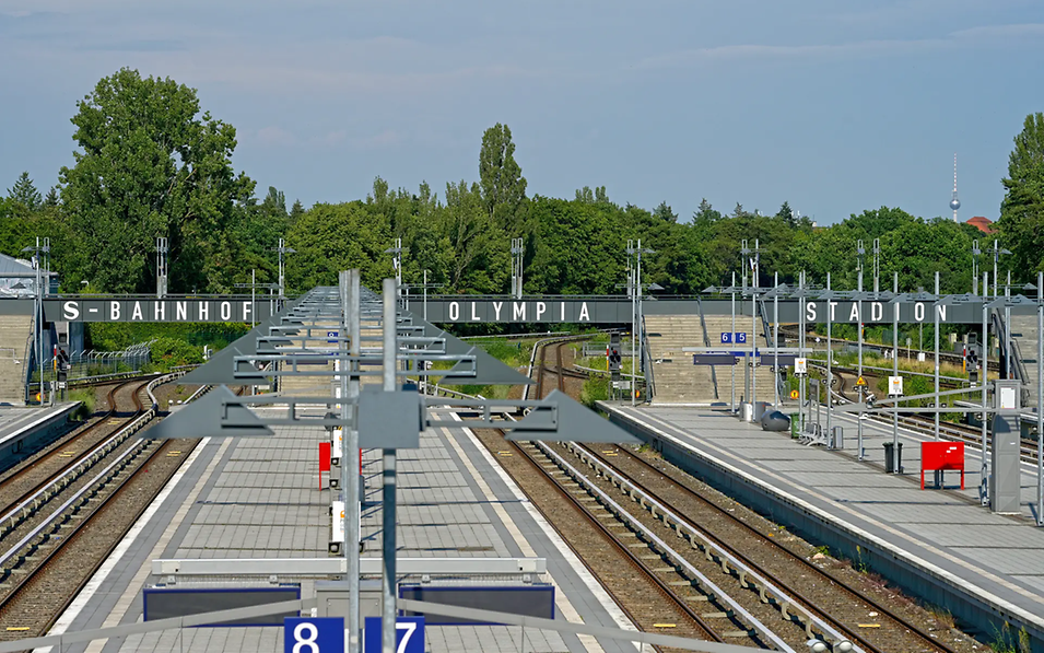 Bahnhöfe fit für die Zukunft gemacht